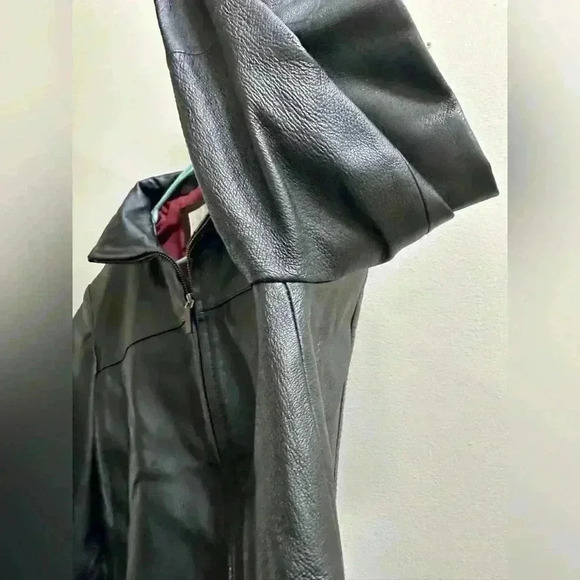 SOLD Vintage 90s/Y2K Worthington Genuine Leather Belted Waist Coat | Women’s MP - Picture 5 of 14